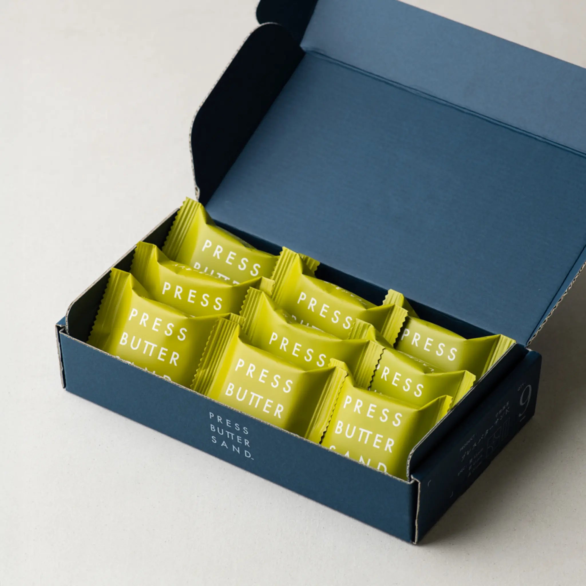 PRESS BUTTER SAND Matcha 9pc